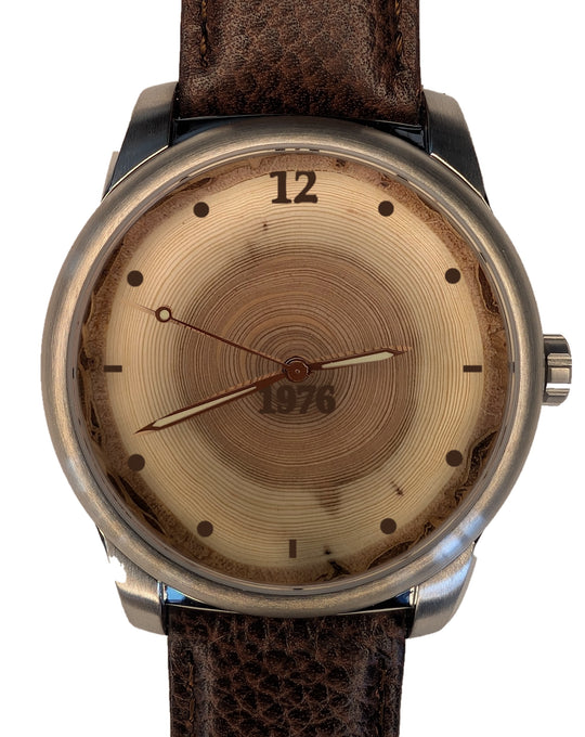 Handmade 50-year tree ring wood watch dial engraved 1976